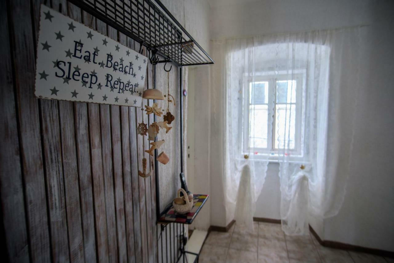 Apartment Dolores เซรส ภายนอก รูปภาพ